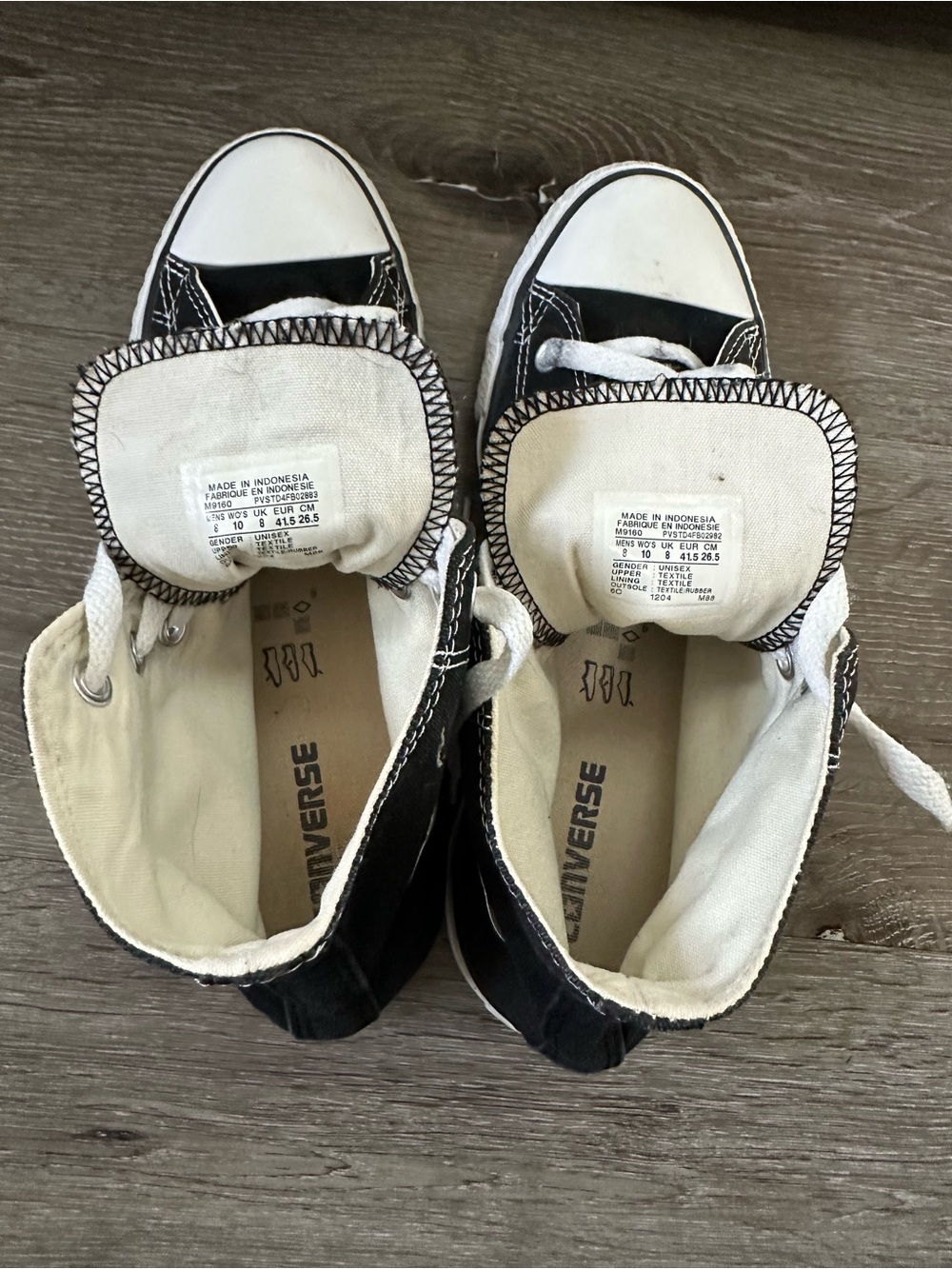 Converse Black and White Low-Top Sneaker - Picture 5 of 8